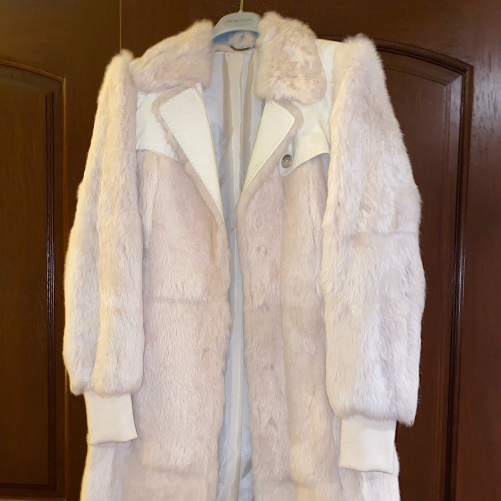 HUGO BOSS Rabbit Fur White Coat